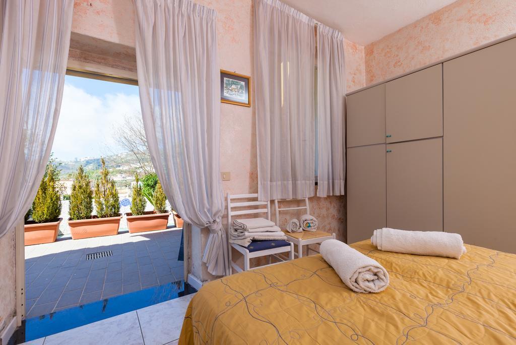 Nitrodi Experience Pension Barano dʼIschia Buitenkant foto