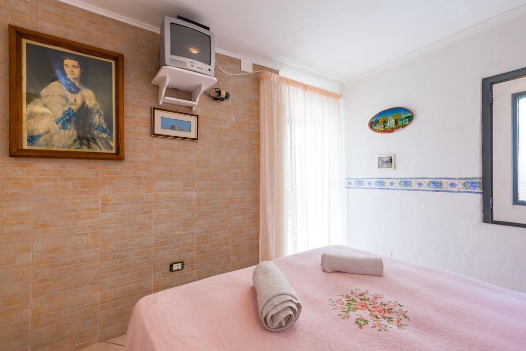 Nitrodi Experience Pension Barano dʼIschia Buitenkant foto