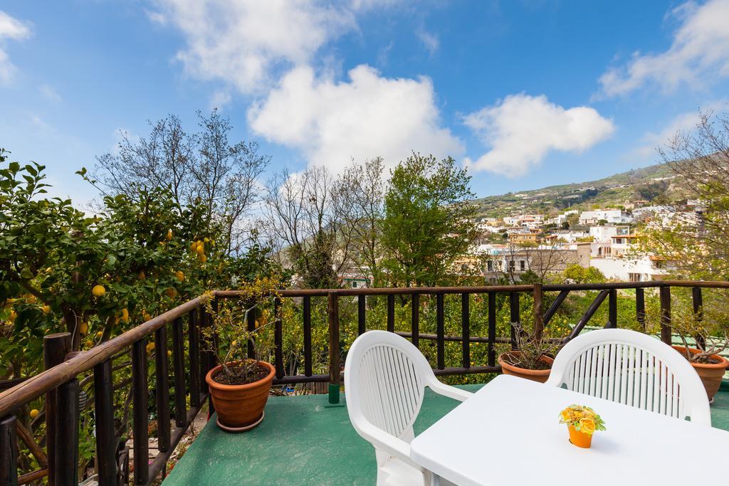 Nitrodi Experience Pension Barano dʼIschia Buitenkant foto